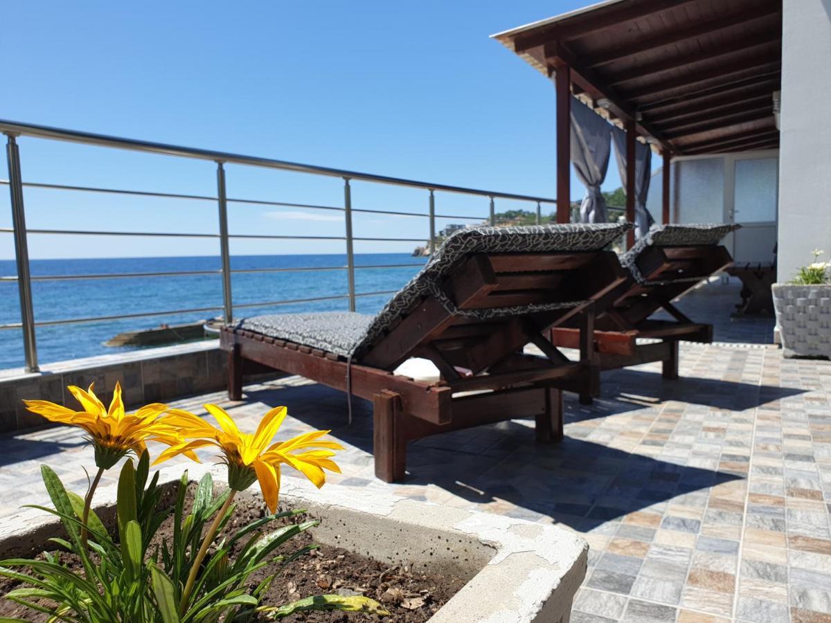 Holiday House Kruce Ulcinj Luaran gambar